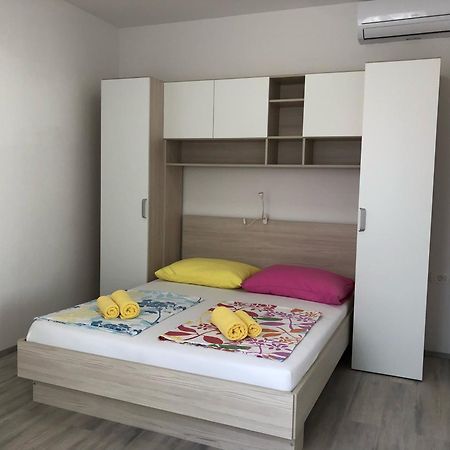 Apartments & Rooms Nardin Ізола Екстер'єр фото