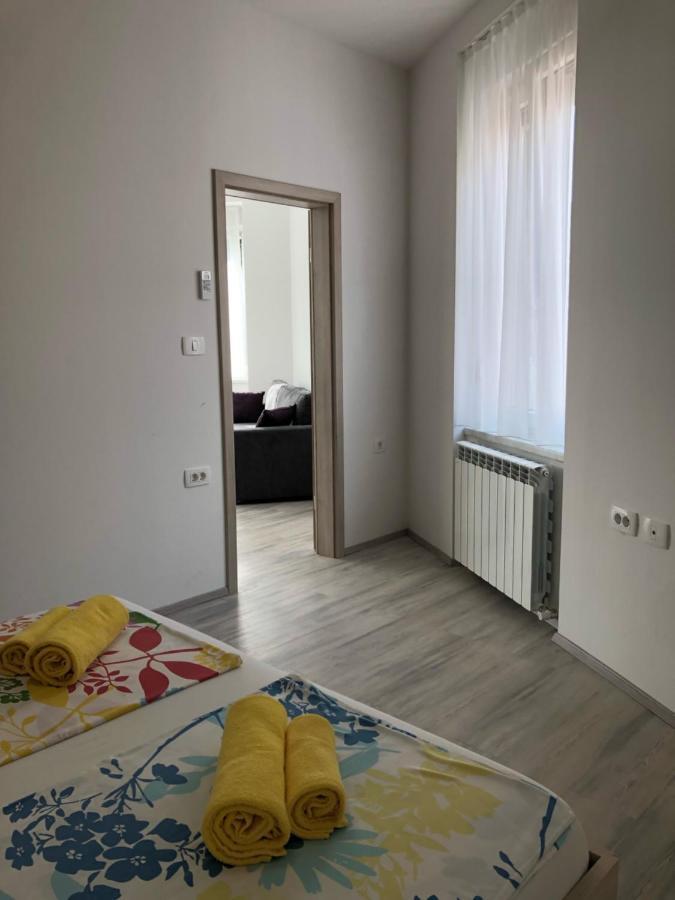 Apartments & Rooms Nardin Ізола Екстер'єр фото