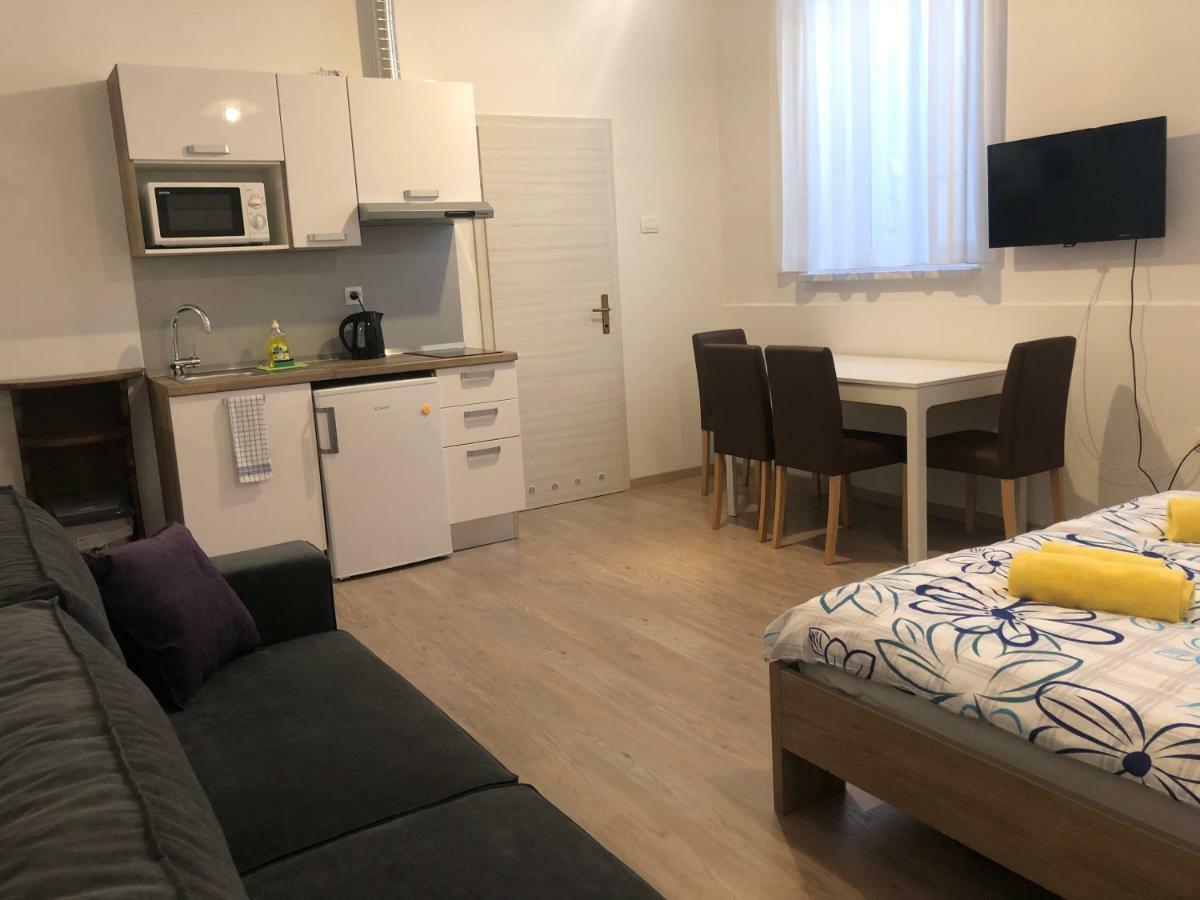 Apartments & Rooms Nardin Ізола Екстер'єр фото
