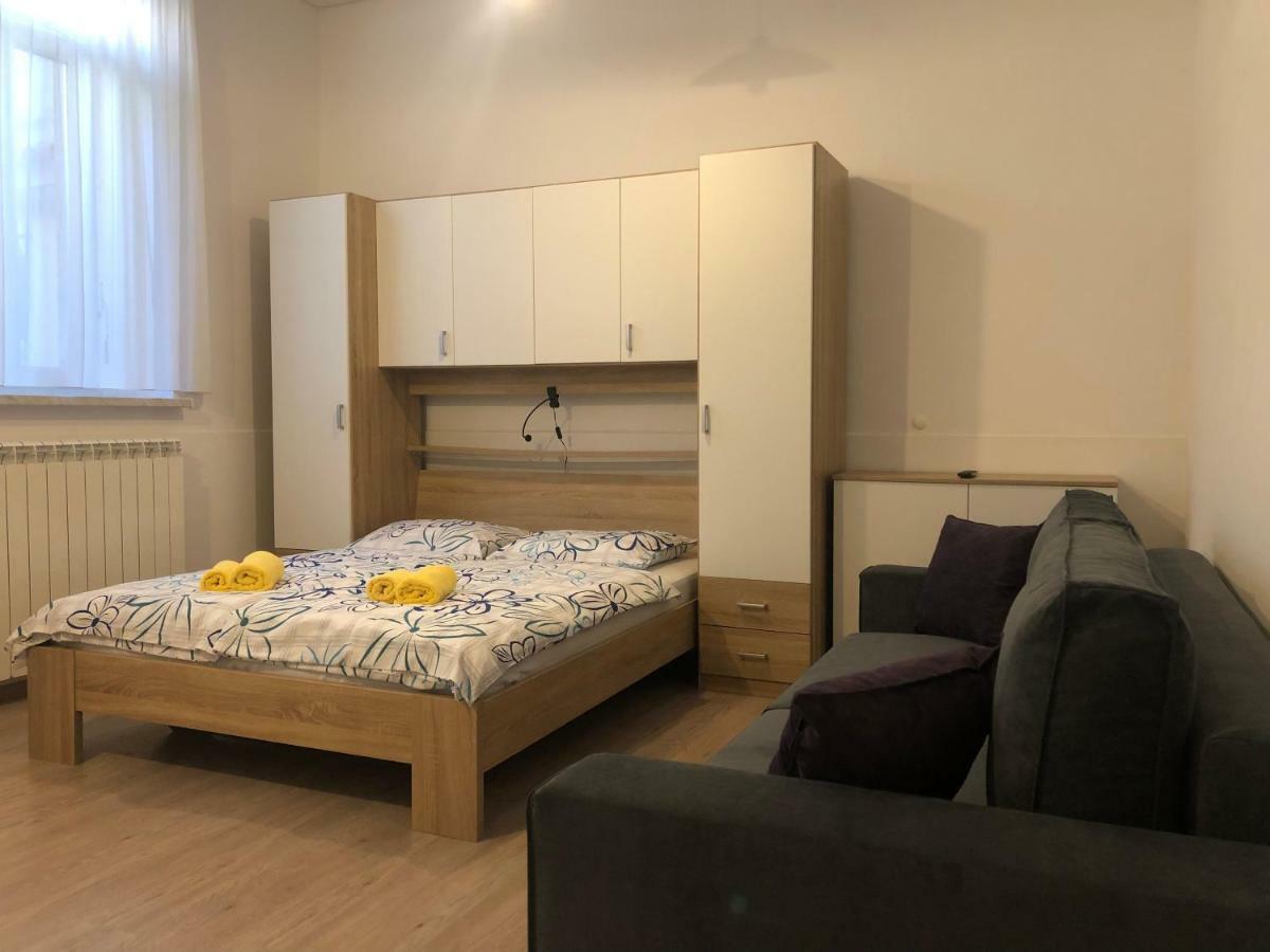 Apartments & Rooms Nardin Ізола Екстер'єр фото